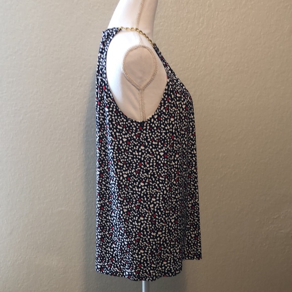 MICHAEL Michael Kors Sleeveless Top Hearts Print With Gold Chain Necklace - Picture 3 of 7